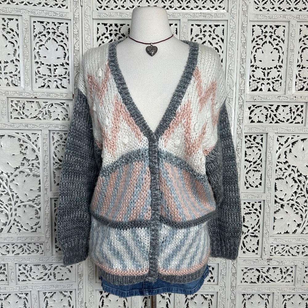 Vintage Handknit Grannycore Pink & Grey Chunky Cardigan‎ Sz Medium